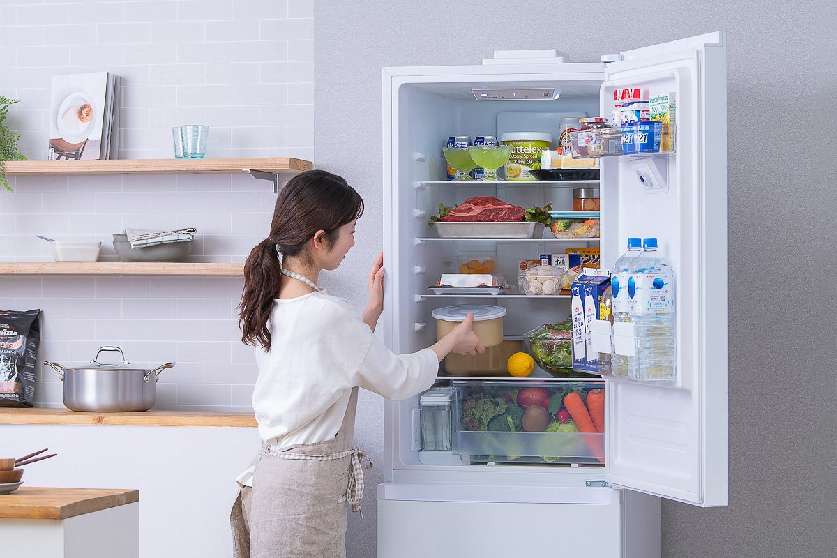 整理整頓をしてきれいをキープ！使いやすい冷蔵庫収納アイディア実例COVEARTH MAGAZINE