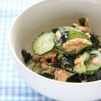 なつかしい給食の副菜を自宅で再現「小松菜のナムル」レシピ大公開ママリ