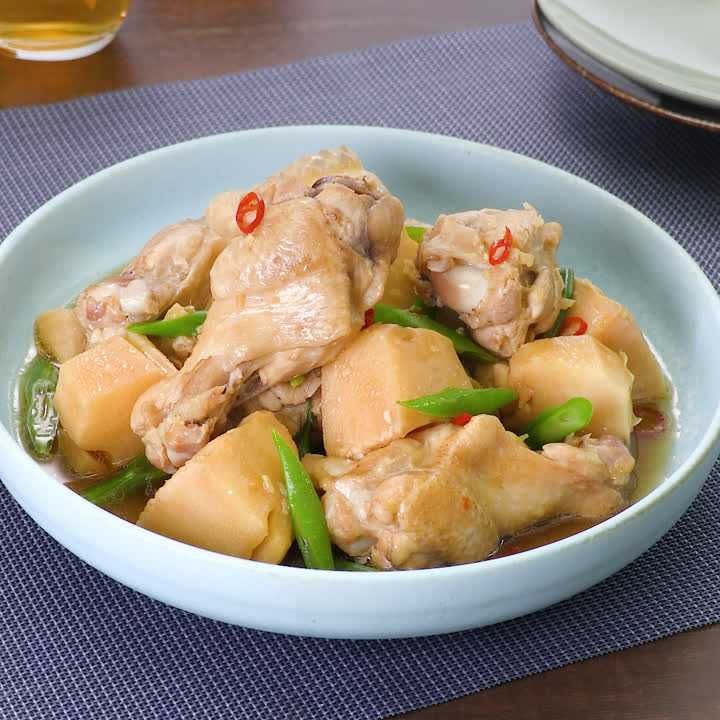 鶏手羽肉とたけのこの煮もの