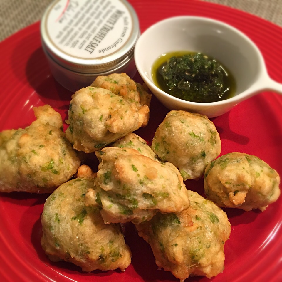 こんがり焼いたあおさのりカナッペ