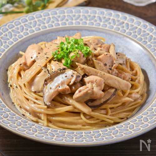 きのことチキンの和風クリームパスタジャパンフードサービス