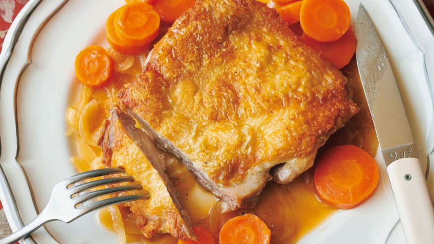 沸騰ワード10いつもご視聴ありがとうございます😊 今日は🍳鶏むね肉とクリのクリーム煮🍳のレシピを公開‼ 旬のクリが甘くてホクホク🌰💕鶏むね肉もジューシー🤤 作ってみたら志麻さんの沸騰ごはん で投稿をよろしくお願いします❗️沸騰ワード10伝説の家政婦