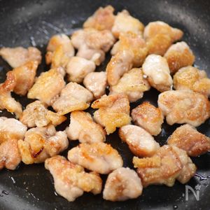 サラダチキンで 鶏塩焼きそば