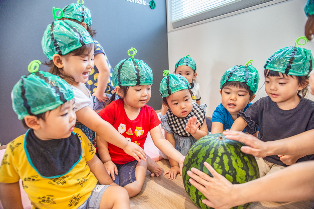 スイカ割りの棒を用意しよう！手作りや代用で使えるもの子育て情報メディア「KIDSNA STYLE」