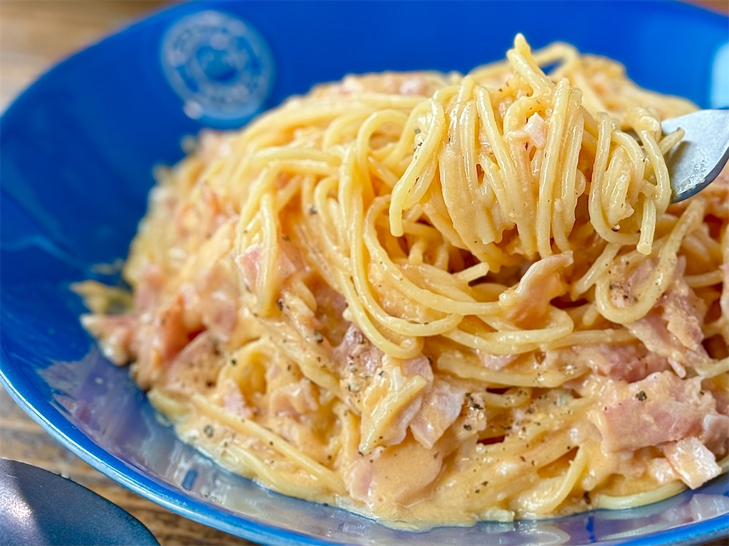 ワンパンパスタ 1 牛乳と全卵で濃厚カルボナーラ 失敗しないコツも家族のための男飯