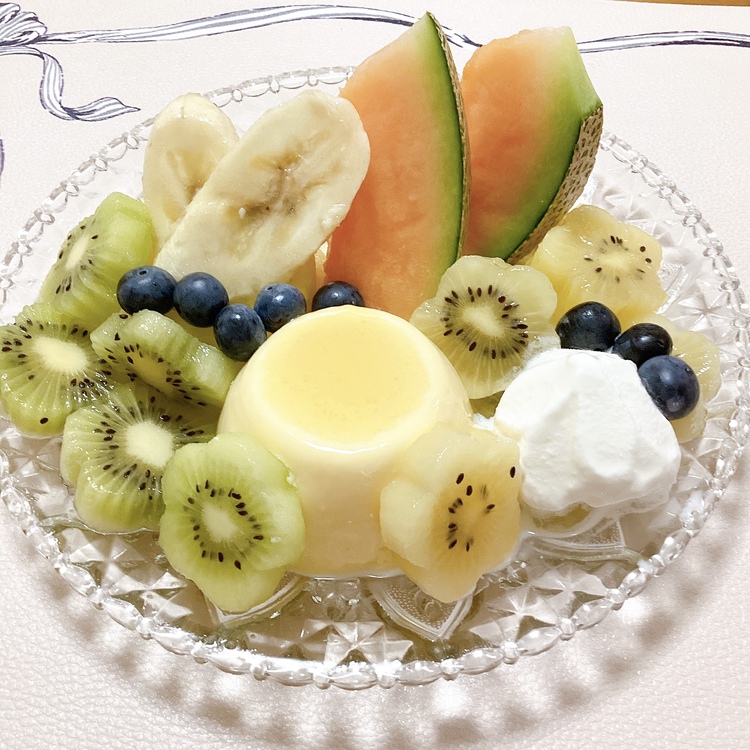 さくらんぼとプリンアラモードLEE