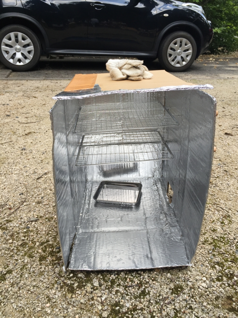 オリジナル箱 ピザ窯をつくる段ボールメディア