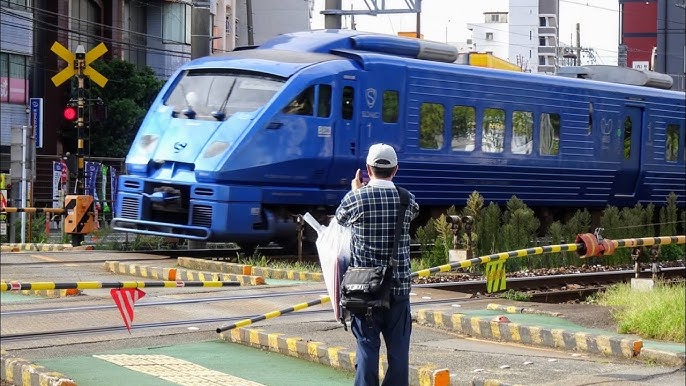 JRと西鉄が直結する千早駅周辺は高層マンションが増えている（撮影・星野楽） - 空からワカル！カワル東区 あちこちで再開発の動き【動画付き上空ルポ】 