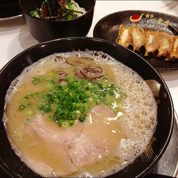 福岡の博多純情らーめんの店 博多らーめん ShinShin