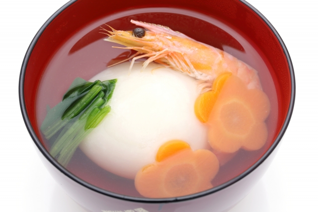 お雑煮の定番レシピ すまし汁の関東と白味噌の関西カゴメ株式会社