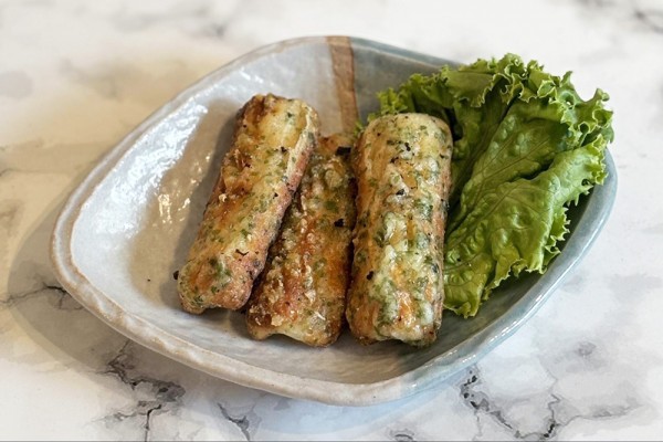 おつまみ・おかずに最高! 業務スーパー カリカリふわふわ「ちくわの磯辺揚げ」冷凍庫に常備しておきたい一品! - ECナビ