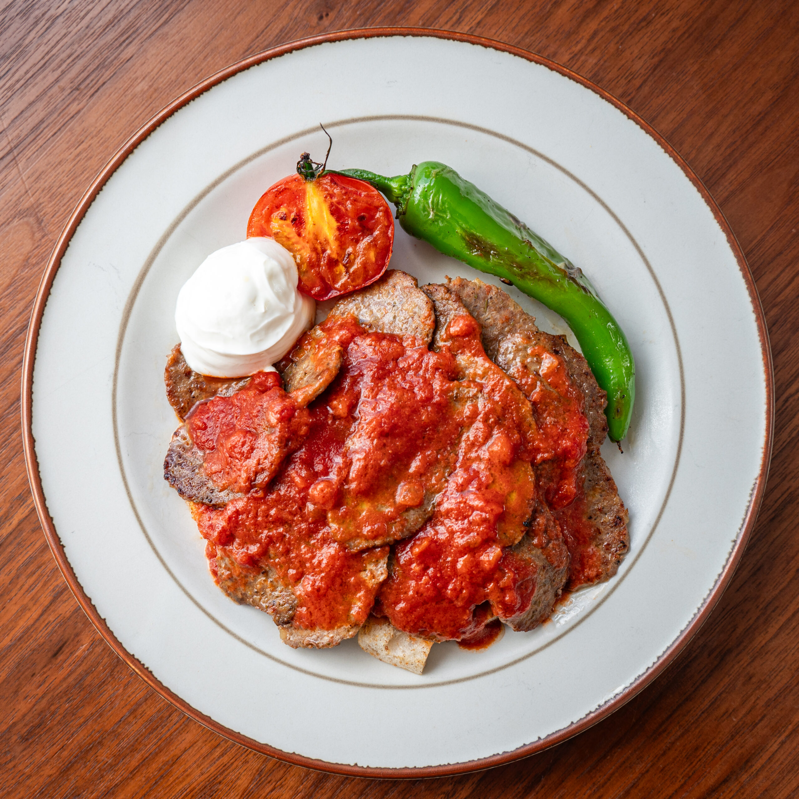 ケバブの代表格！スパイシーなアダナケバブ - トルコのとりこトルコ専門WEBサイト