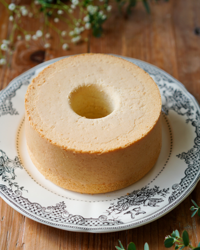 ＼10%OFFクーポン〜10 31 金23:59 シフォンケーキ型 14cm 浅井商店オリジナル つなぎ目のないアルミ シフォン型