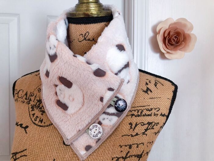 動画あり 100均ダイソーのはぎれファー生地で手作り小物のネックウォーマーを作る方法洋裁ブログFoppish Forest