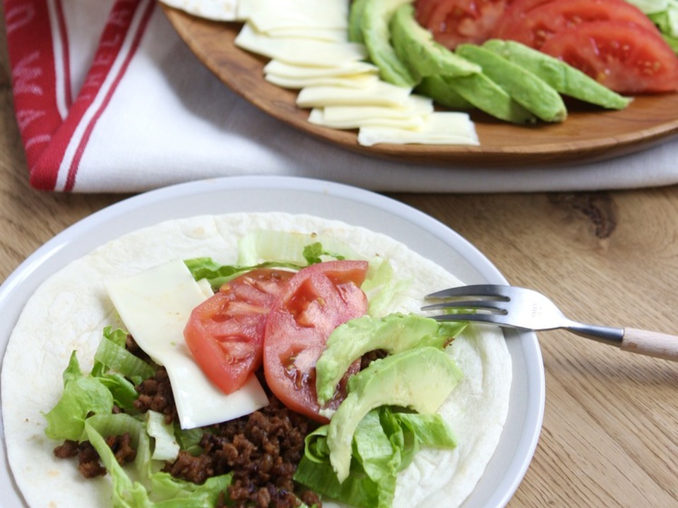 チリコンカンとトルティーヤの献立│夕飯献立ブログ - Hungry.jp