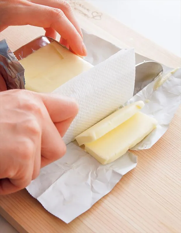 料理の裏ワザ 切りにくいバターをスパッと切る方法 動画付き