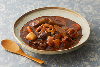 安い赤身ステーキ肉を圧力鍋で柔らかく煮込んでビーフシチューやビーフカレーを作る - I AM A DOG