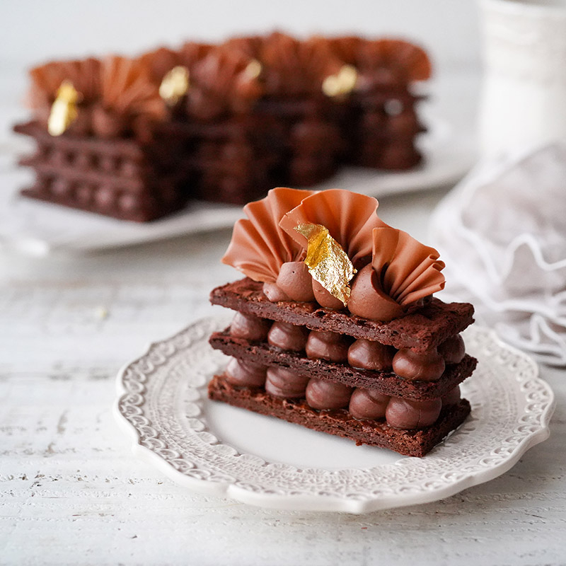 金土日営業日です、この3日もチョコ系の生ケーキ、チョコレートのお菓子多めです。有機チョコレートや自然栽培カカオを中心としたチョコの商品をぜひ〜。バレンタイン valentinechocolat organicchocolate有機チョコレート滋賀県 滋賀ケーキ 滋賀スイーツ