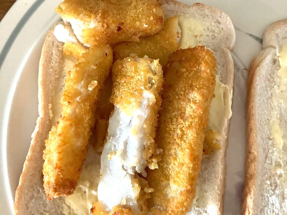 フィッシュフィンガー」の5万点のロイヤリティフリー画像、写真素材、絵Shutterstock