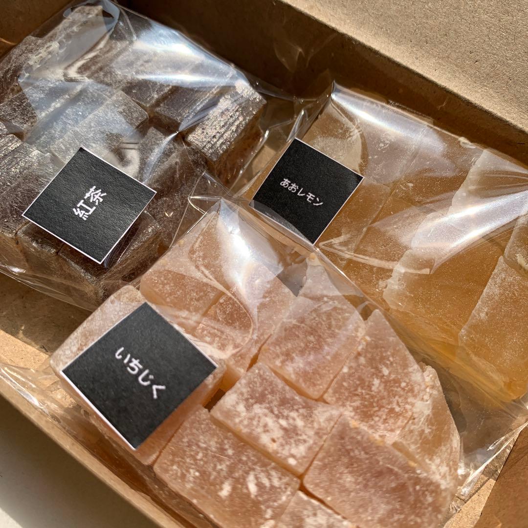 しっかり食感でおいしい紅茶味の琥珀糖