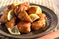 鶏胸肉のジューシーな唐揚げレシピ