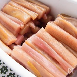 ずいきとは?栄養素と効果についてみてミル 健康情報サイト