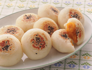 米粉で簡単本格『焼きまんじゅう』