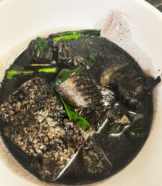 漆黒のイカ墨スパゲッティ