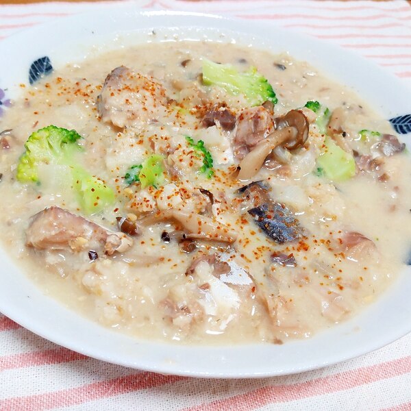 サバ缶で雑炊♬