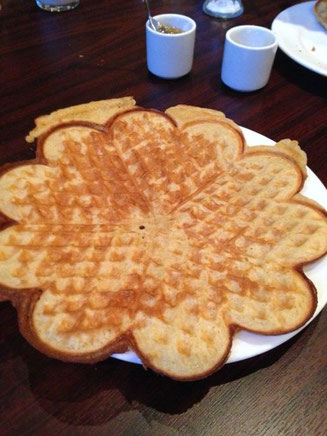 ハラルズワッフル「ノルウェー」スイーツハンター月ウサギが投稿したフォトブックLemon8