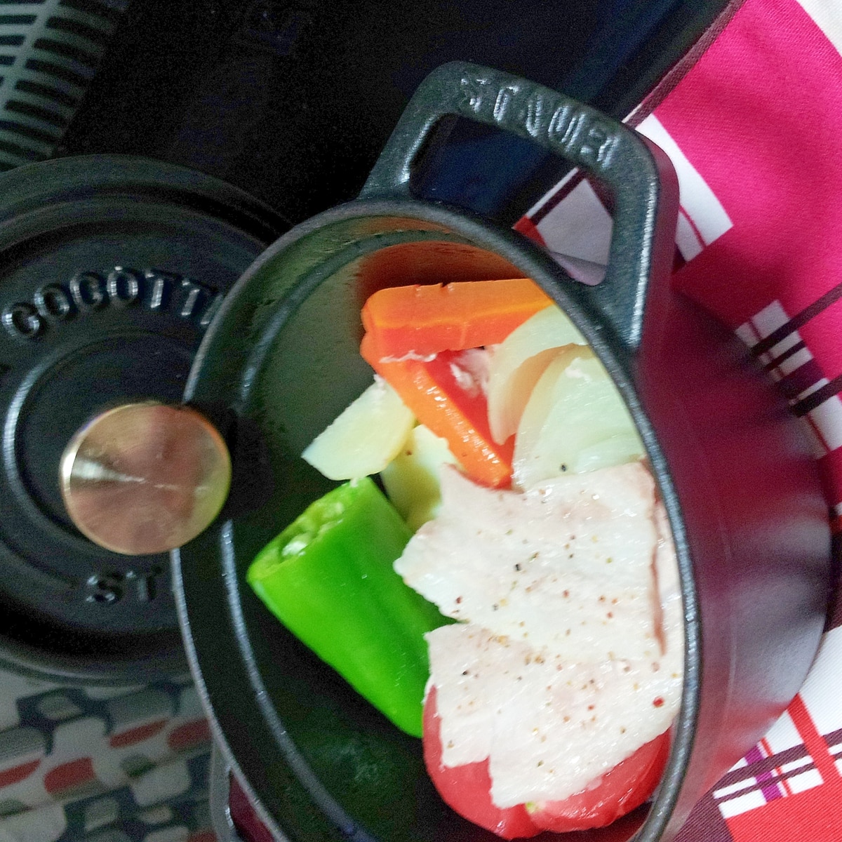 季節野菜の蒸し焼き