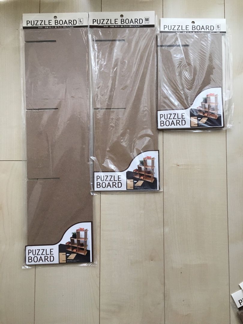 DIY「セリアの簡単フリースタイルラック“パズルボード”で小さなスペースを活用」 - Campsite7