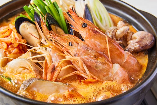 名古屋市緑区の本格韓国家庭料理店『みえちゃん食堂』