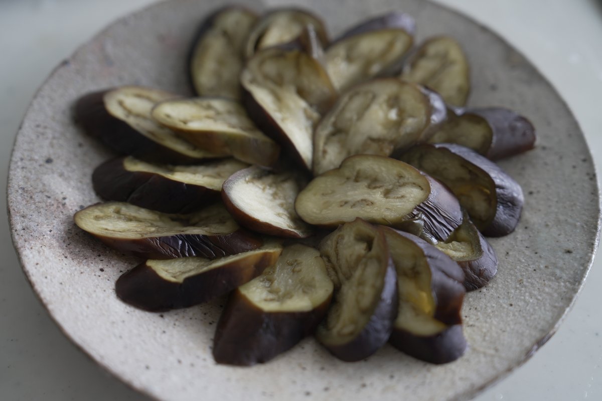 なすの簡単副菜! 人気レシピ&味付け別まとめ♪おつまみにも◎の人気レシピ・作り方デリッシュキッチン