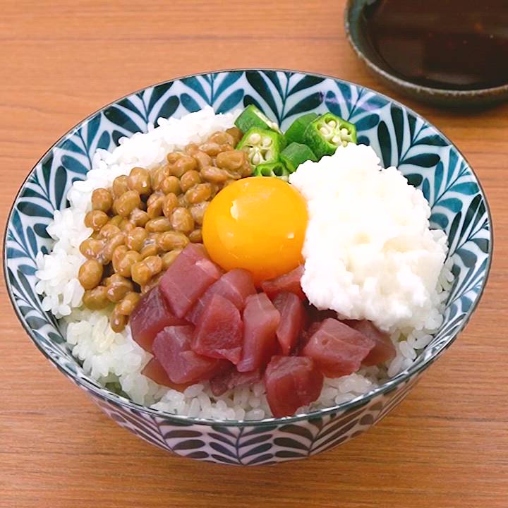 疲労回復と美容に！簡単ヘルシーネバネバ丼 1人分長芋レシピ青森のブランド長芋「やませながいも」冷凍とろろ