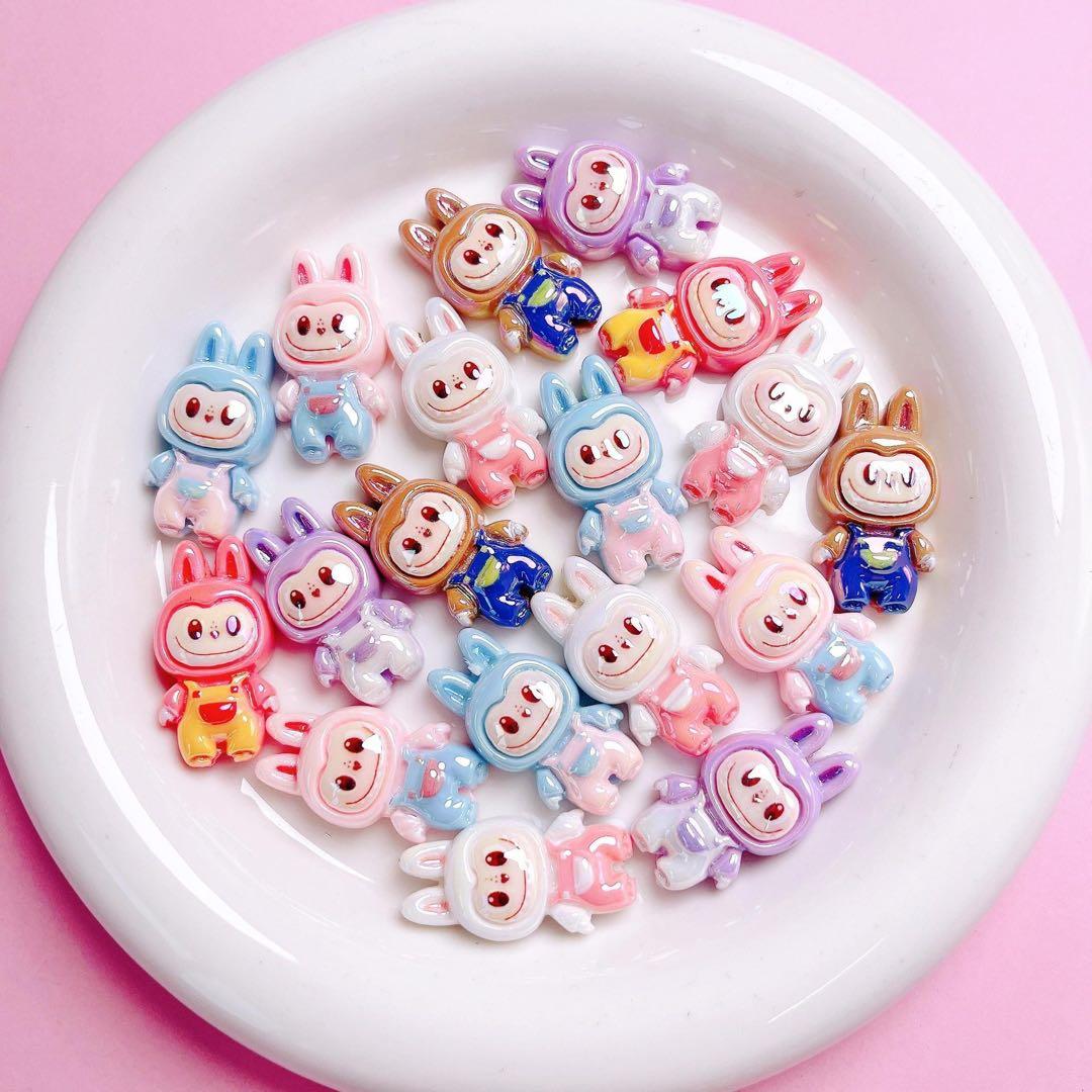 夏休みにピッタリ♪ 麻ひもとビーズのカラフルストラップ作り～大人も子供も夏のシェスタ 勝田』