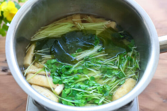 かいわれと卵のスープ