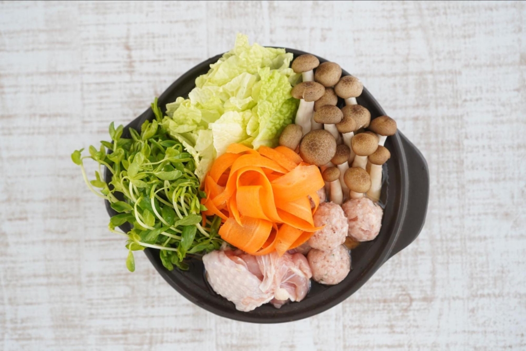 盛り付け皿 鍋の幸 サービストレー 目皿付き プラスチック製 – ハウジ