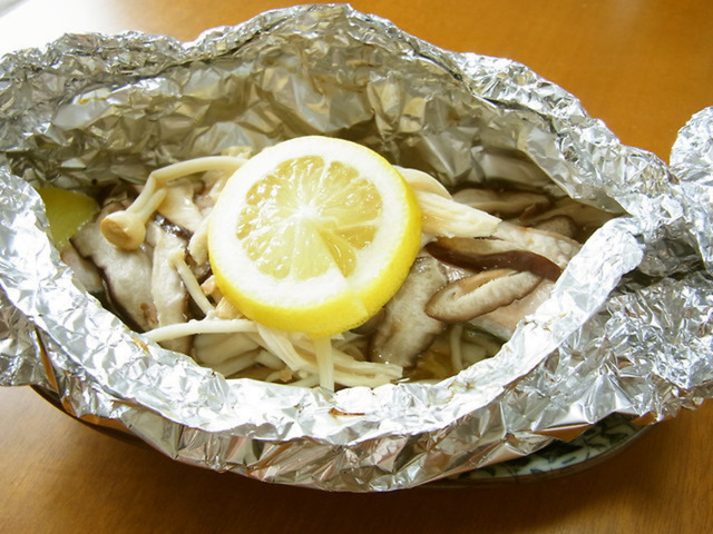 鮭とじゃがいもの包み焼き