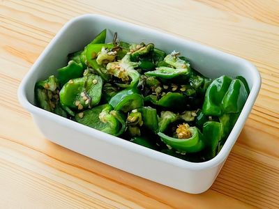 キュウリとナスのレシピ 簡単塩昆布漬けの作り方！切って和えるだけ！塩昆布と白だしでお手軽に♪火を使わずに作る、箸が止まらない程美味しい浅漬けレシピ