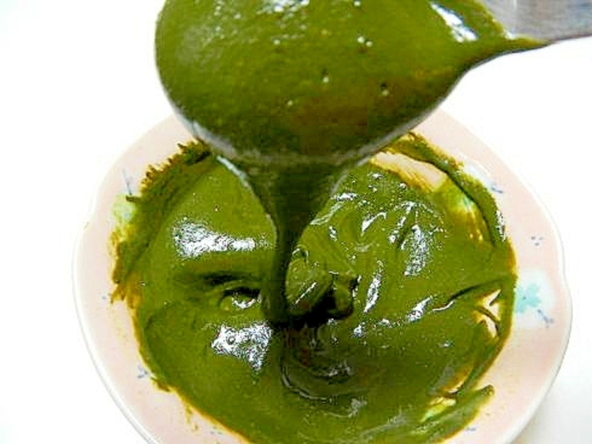 抹茶パンケーキ～抹茶ミルク ソース～ - 辻󠄀利のレシピ - 辻󠄀利 片岡物産