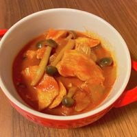 ♡鶏むね肉とズッキーニの南蛮漬け♡ . いつも義実家からたくさんお野菜やフルーツを送ってもらうけど、今週も夏野菜がたくさん我が家に届きました♡ズッキーニ、トマト、ピーマンにとうもろこし、メロンやマンゴー、あと初めましてのエリザベスメロンやパール柑などなど