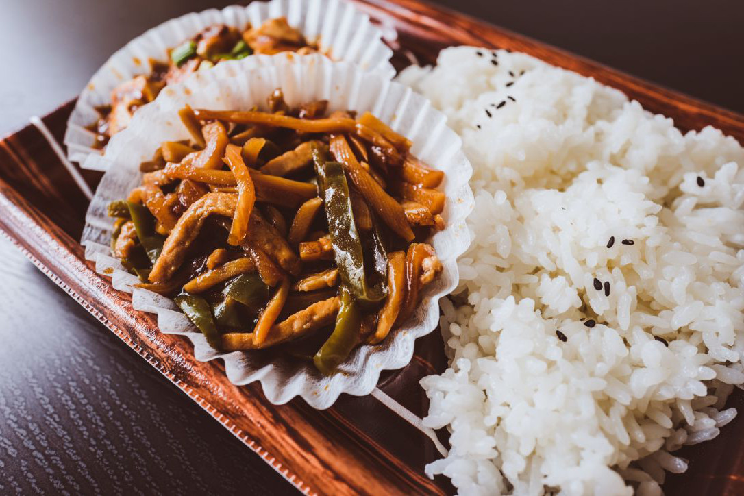 夏が旬の野菜 最新☆全部つくれぽ1000超え！ピーマンを使ったレシピ・作り方ランキング～おかず編～ 2024最新 │くくれぽ