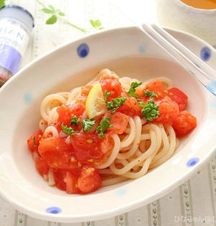 夏のアレンジにおすすめ！「冷やしトマトうどん」でひんやりさわやかフーディストノート