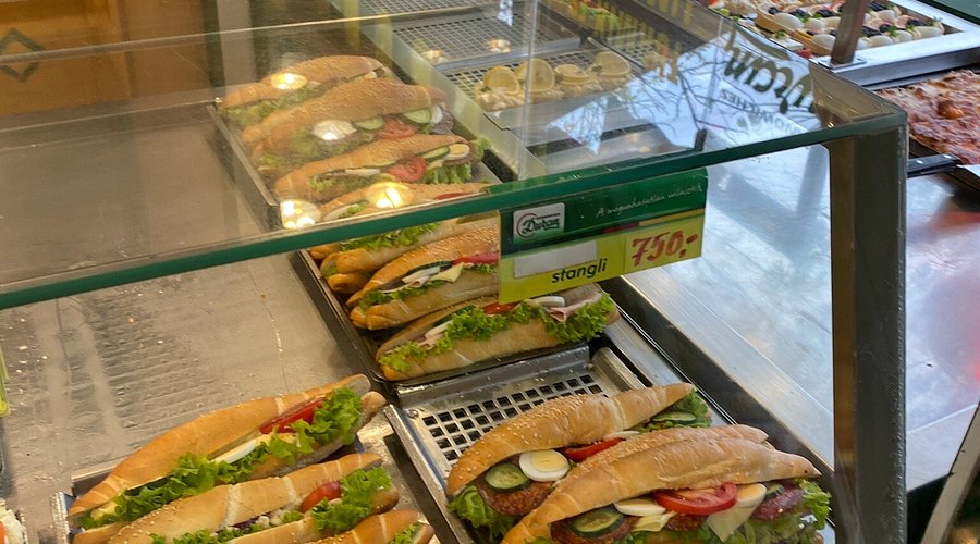 Baker Street」のサブマリンサンド - コロンボ経済新聞