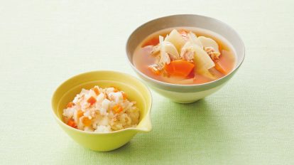 材料３つで簡単に作れるバナナプリンをご紹介！ 9ヶ月以降向けです🙆‍♀️ コメントのスタンプで感想教えてください🙌 ❤️ → 参考になった！ 🔥→ 作ってみる！ 👏 → とりあえず保存しておく！ 😍 → 実際に作った！ 他の離乳食レシピを見る→ @mama__recipe ３歳〜６