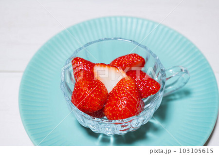 きっと想いが伝わるいちご 越後姫 1パック 果物 フルーツ 食後 デザート 旬の果物 旬のフルーツ ストロベリー 国産 日本産JALふるさと納税サイト