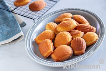 超簡単！人生初のパウンドケーキが神田精養軒のマドレーヌの味だった！最後はハムスター映像 - YouTube