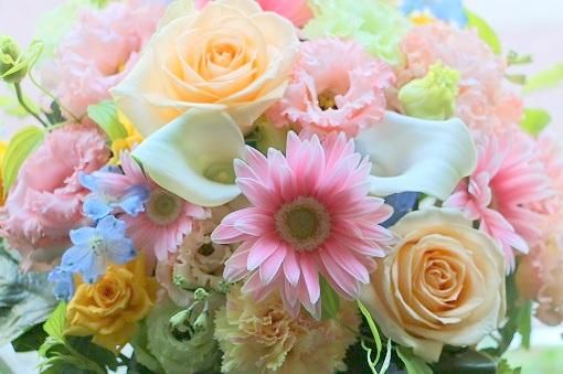 シンプルでパステルカラーな花束のイラスト素材111514071- PIXTA