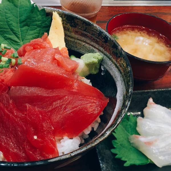 平日限定ランチ 日本料理「さくら」選べる御膳～さくら特製秋の天丼、豊洲市場直送海鮮丼、黒毛和牛～公式 お台場のホテルなら ヒルトン東京お台場